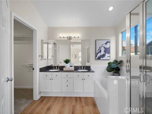 834 N Kintyre , Orange, CA