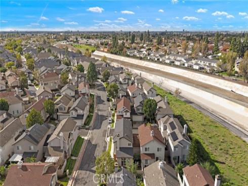 834 N Kintyre , Orange, CA