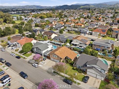 369 S Jennifer  , Orange, CA