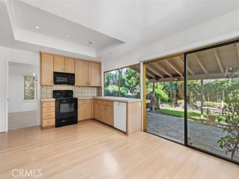 1665 N. Sycamore Street , Orange, CA