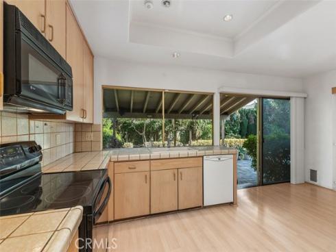 1665 N. Sycamore Street , Orange, CA