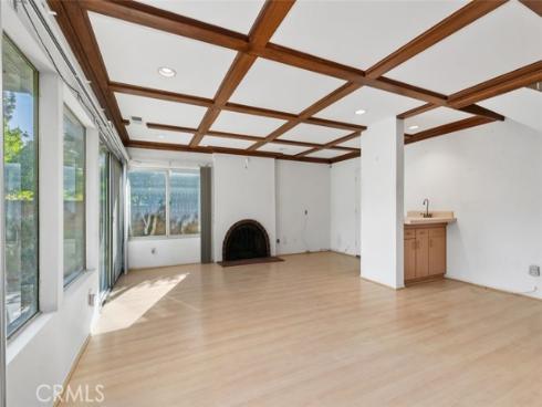 1665 N. Sycamore Street , Orange, CA