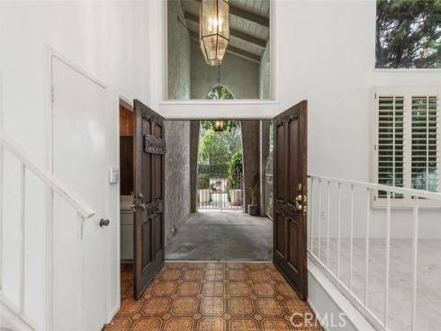 1665 N. Sycamore Street , Orange, CA