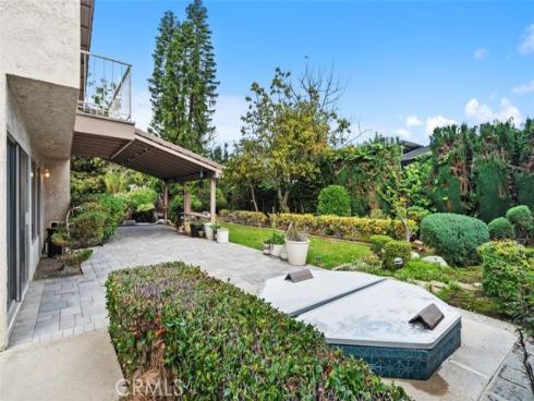 1665 N. Sycamore Street , Orange, CA