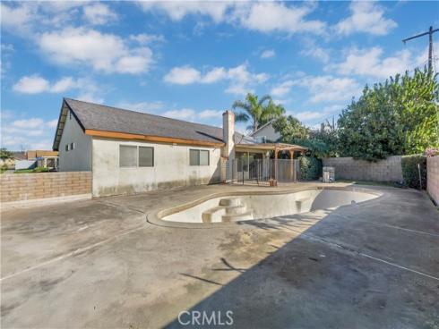 4422 E Silverleaf Avenue, Orange, CA