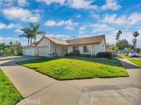 4422 E Silverleaf Avenue, Orange, CA