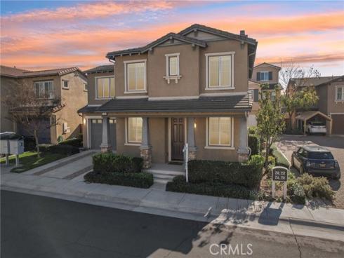 246 W Pebble Creek Ln , Orange, CA