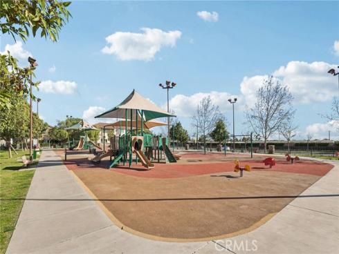 246 W Pebble Creek Ln , Orange, CA