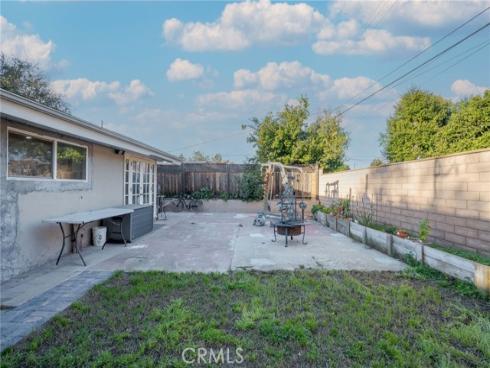 225 S Poinsettia , Orange, CA