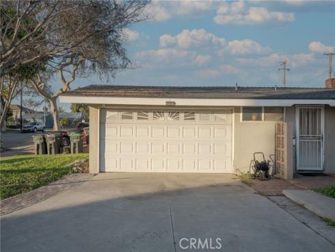 225 S Poinsettia , Orange, CA