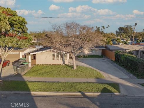 225 S Poinsettia , Orange, CA