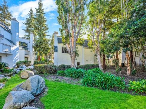 5715 E Stillwater 7 Avenue, Orange, CA