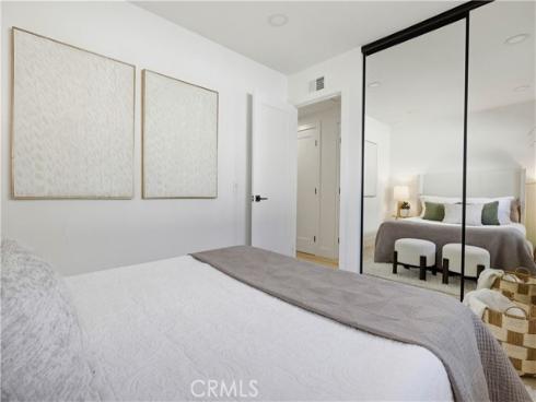 410 W Crystal View , Orange, CA