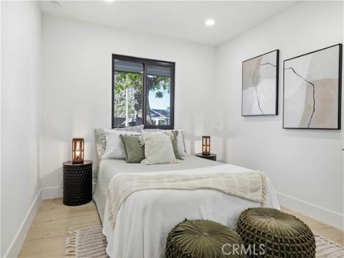 410 W Crystal View , Orange, CA