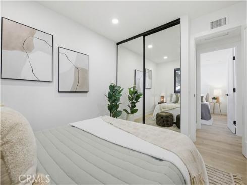 410 W Crystal View , Orange, CA