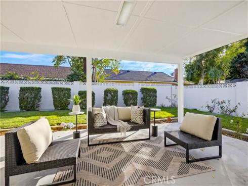 410 W Crystal View , Orange, CA