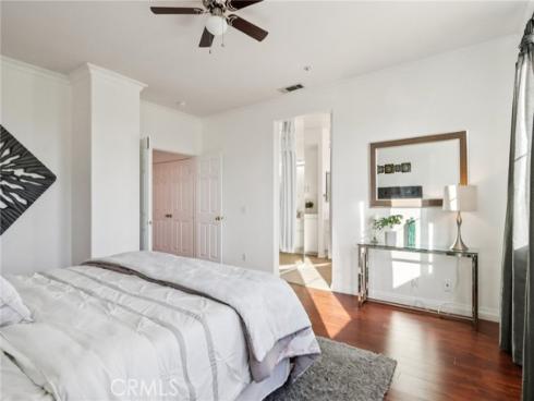 425 N Bloomberry , Orange, CA