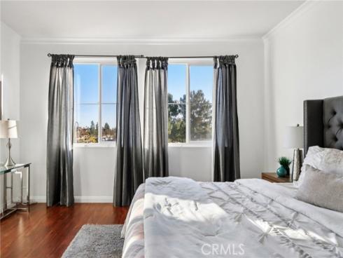 425 N Bloomberry , Orange, CA