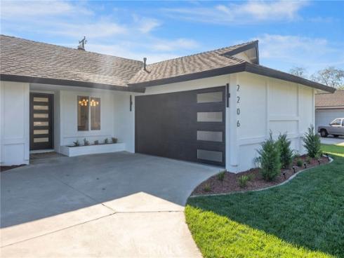 2206 E Athens , Orange, CA