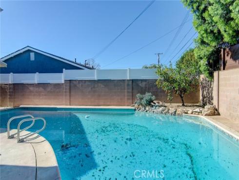 2543 E Locust , Orange, CA