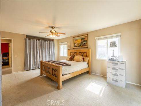 910 E Glendale , Orange, CA