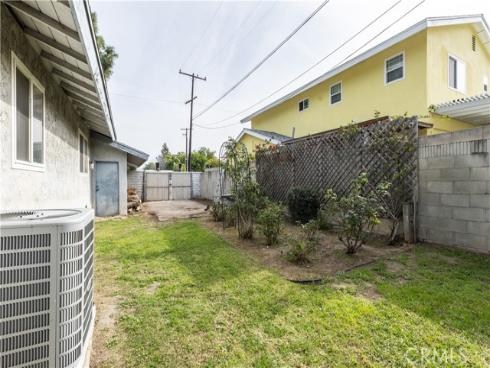 910 E Glendale , Orange, CA