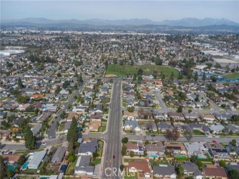 910 E Glendale  , Orange, CA