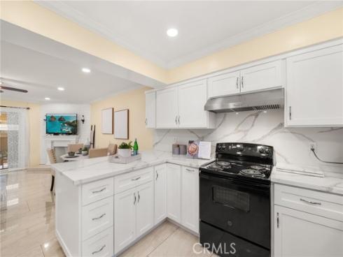 3139 E Chapman 3B , Orange, CA