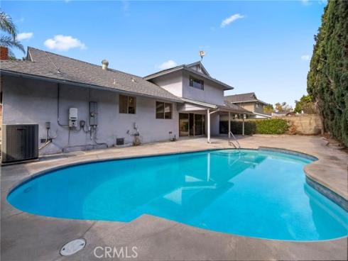 821 S Fairmont Way, Orange, CA