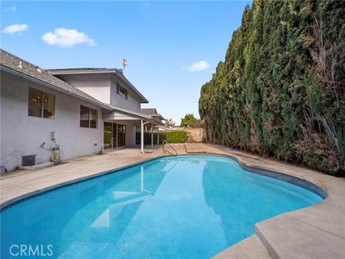 821 S Fairmont Way, Orange, CA