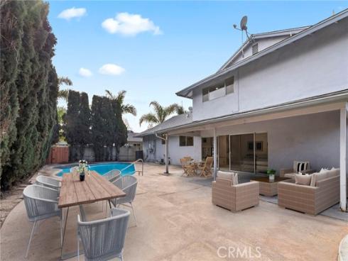 821 S Fairmont Way, Orange, CA