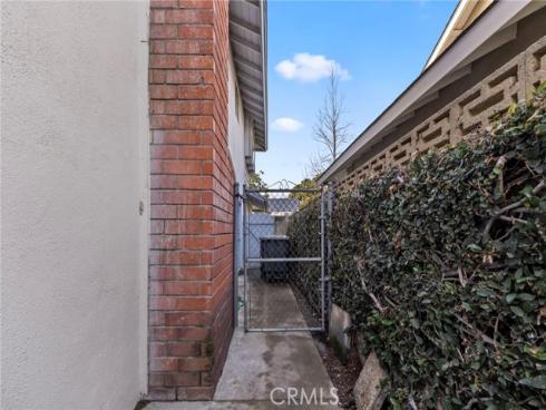 821 S Fairmont Way, Orange, CA