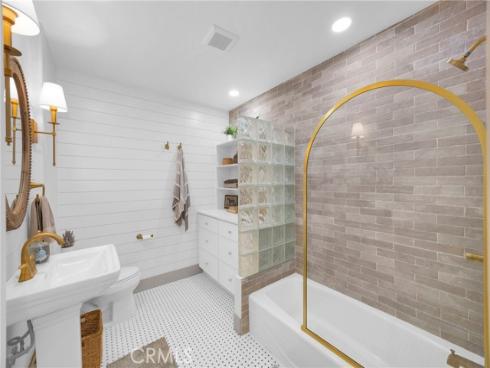 1241 E Mayfair , Orange, CA