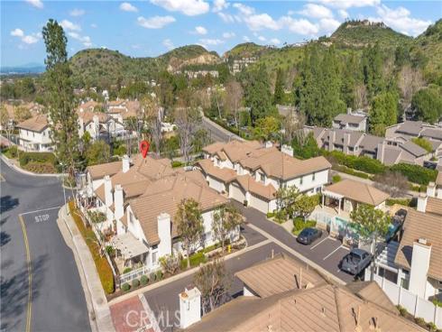 5931 Rocking Horse 15 Way, Orange, CA