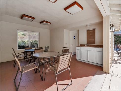 5931 Rocking Horse 15 Way, Orange, CA