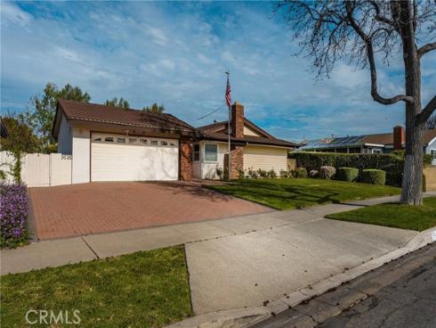 1011 E Chestnut  , Orange, CA