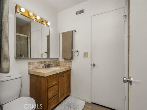 1011 E Chestnut  , Orange, CA