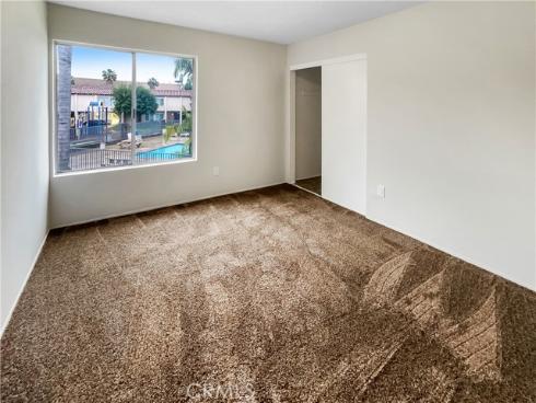 700 W La Veta , Orange, CA