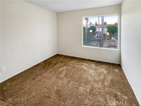 700 W La Veta , Orange, CA