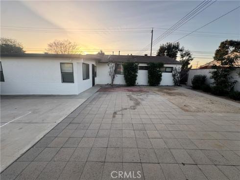 547 S Yorba Street, Orange, CA