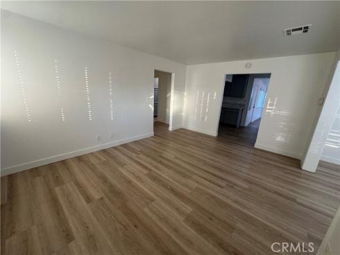 547 S Yorba Street, Orange, CA