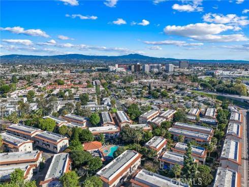 400 S Flower  108  Street, Orange, CA