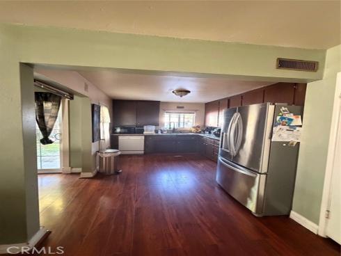 2403  w almond ave  , Orange, CA