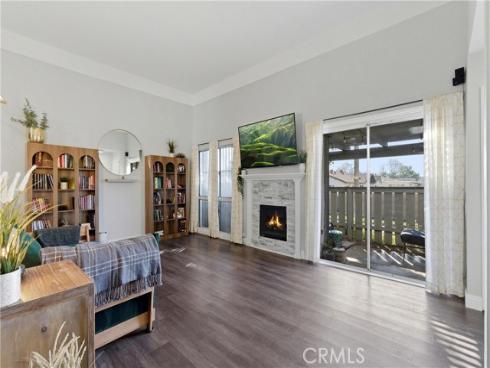 2100 W Palmyra  33 , Orange, CA