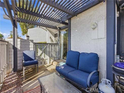 2100 W Palmyra  33 , Orange, CA