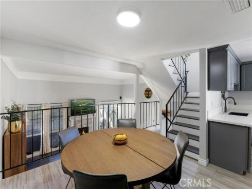 2100 W Palmyra  33 , Orange, CA