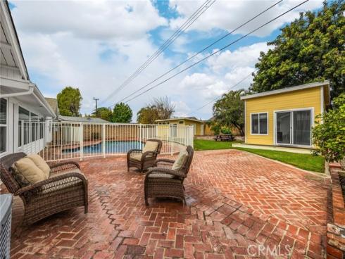 1119 E Cumberland   Road, Orange, CA