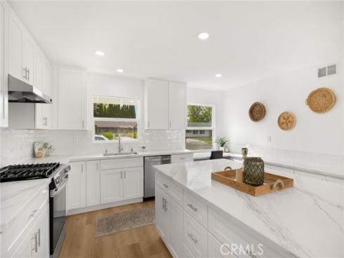 1119 E Cumberland   Road, Orange, CA