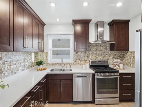 190 N Flower  , Orange, CA