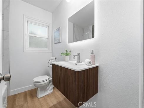 190 N Flower  , Orange, CA